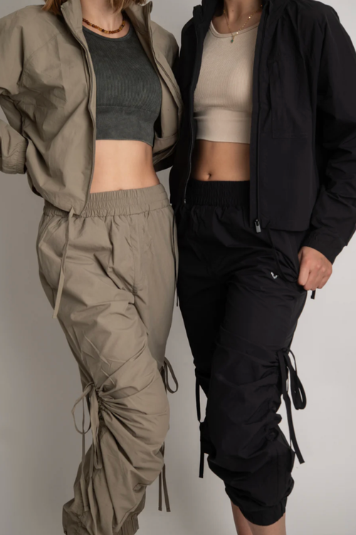 BAGGY JOGGER PANTS
