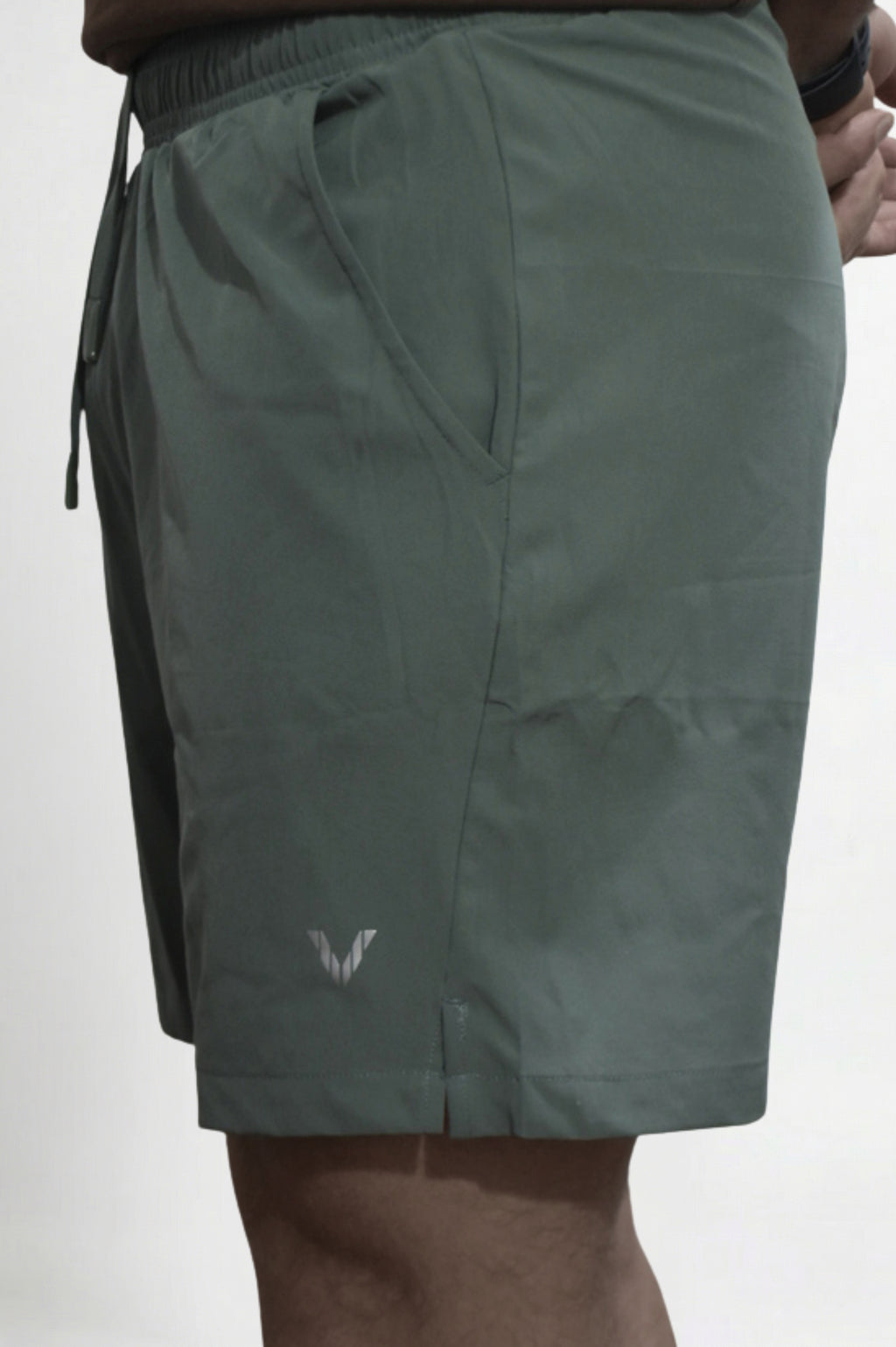 CLASSIC SHORT - FOREST GREEN