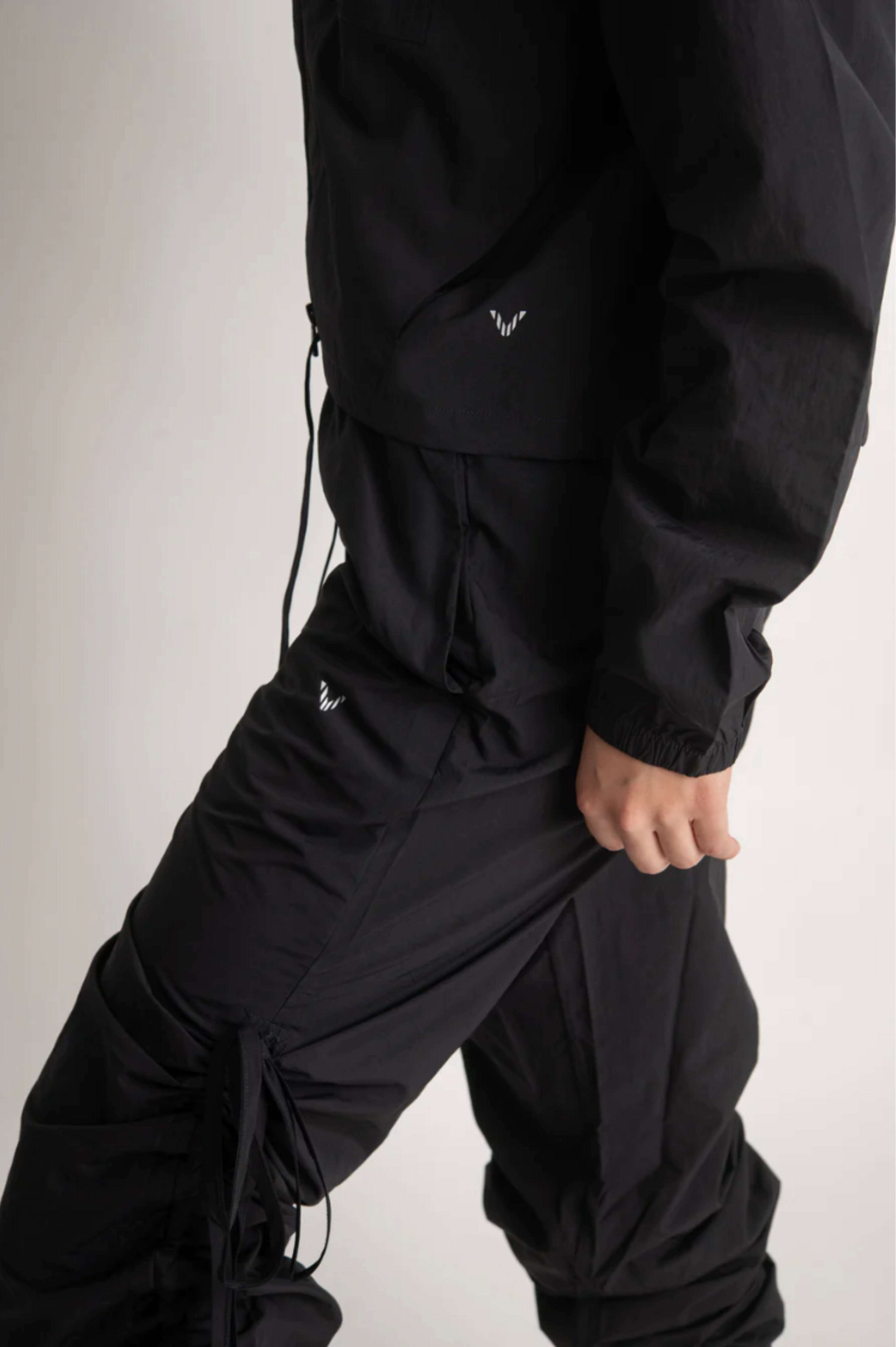 BAGGY JOGGER PANTS