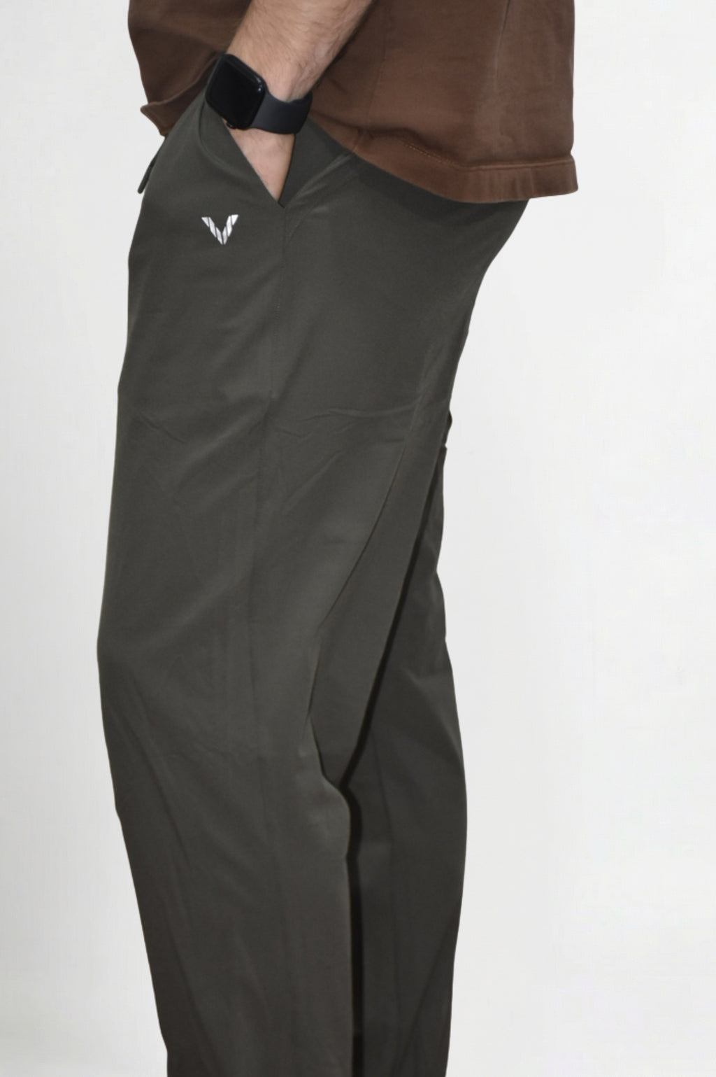 JOGGER - BROWN