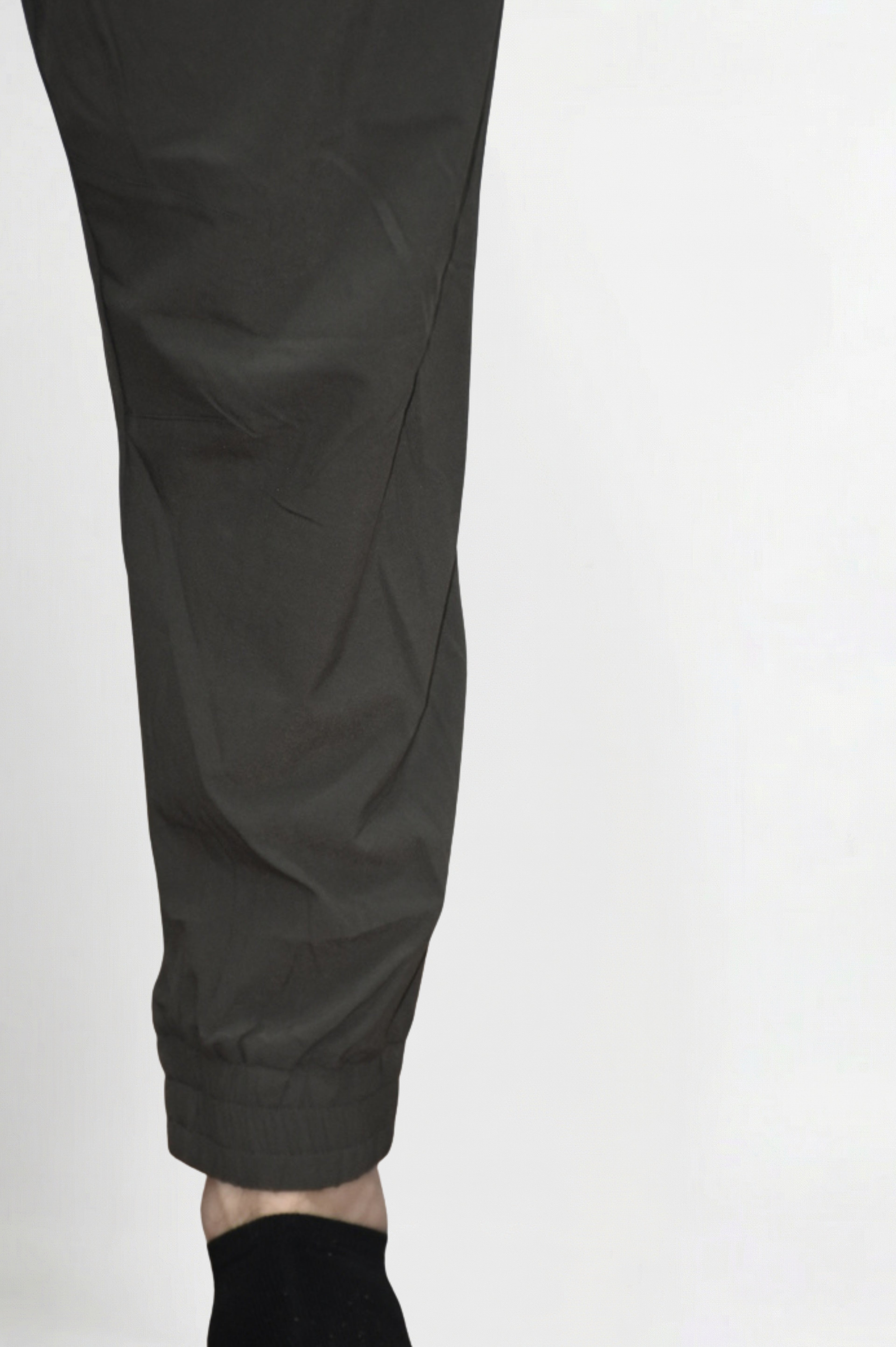 JOGGER - BROWN