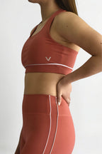 SPLIT LEGGING