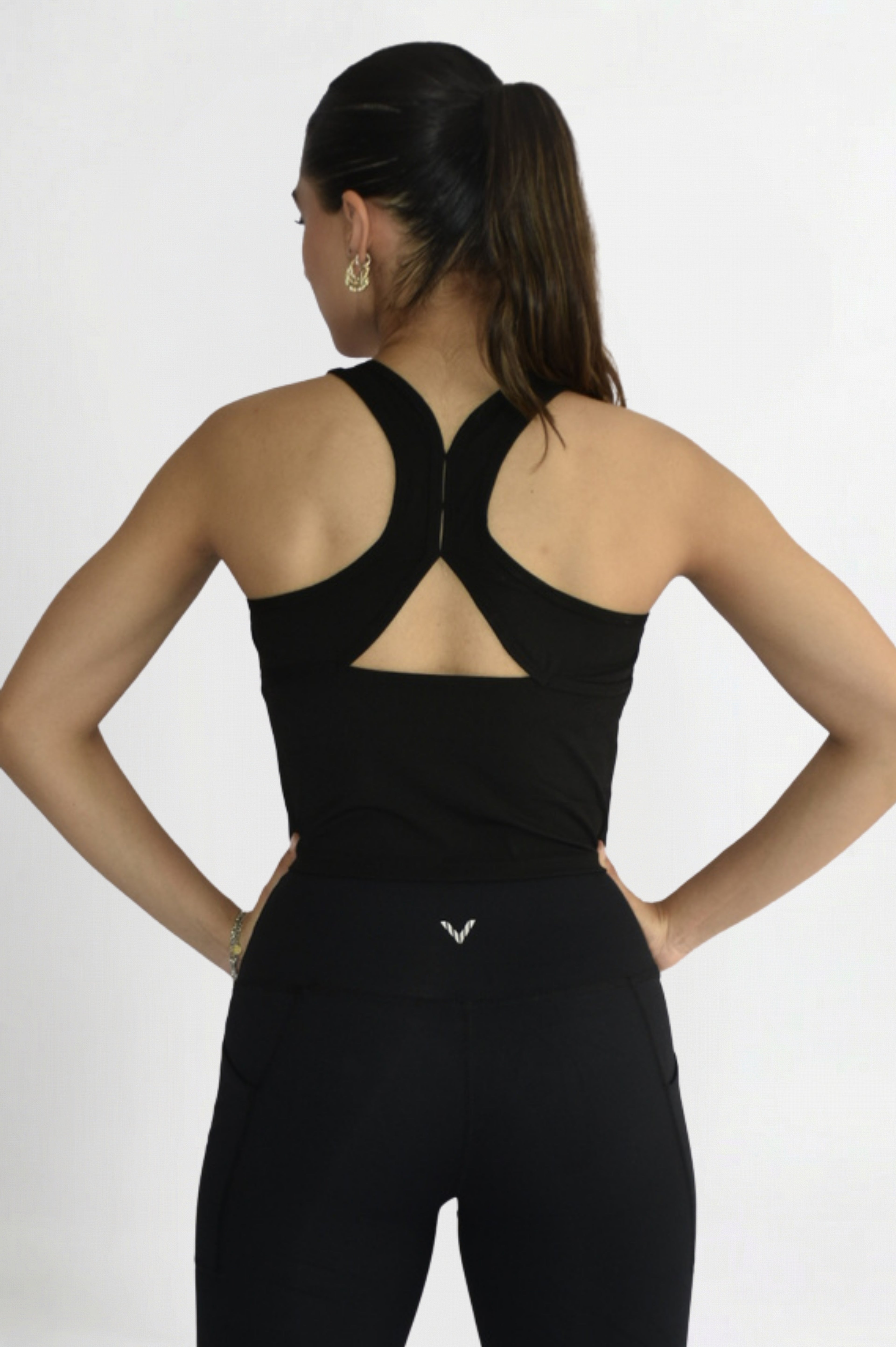 TRAIN TOP