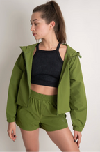 AURA CROP TOP