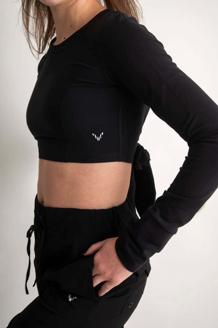 LONG SLEEVE TOP